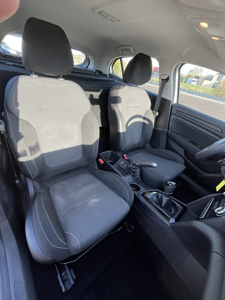 RENAULT MEGANE 4 1.5DCI95 SOCIETE 